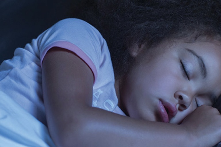 Quand mon enfant cessera-t-il de faire pipi au lit